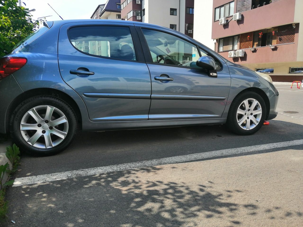 Peugeot 207 1.6 hdi 90 cp