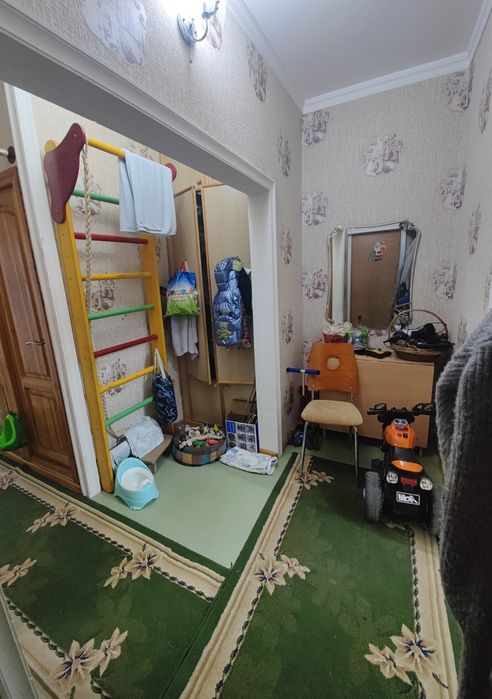 Юнусабад 15, 2(3)/4/5 УлУчШеНкА Неторец Балкон 6 на 2 Хороший Ремонт