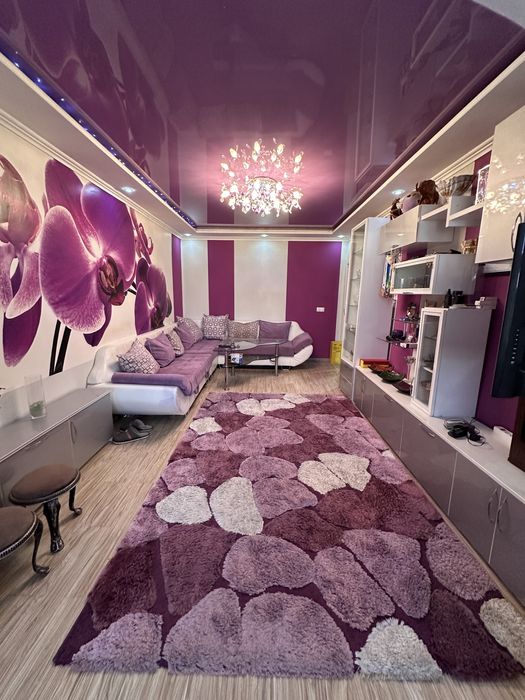 3/4/4 77-серия Феруза , с ремонтом мебель техника + Парковка. СВОЯ