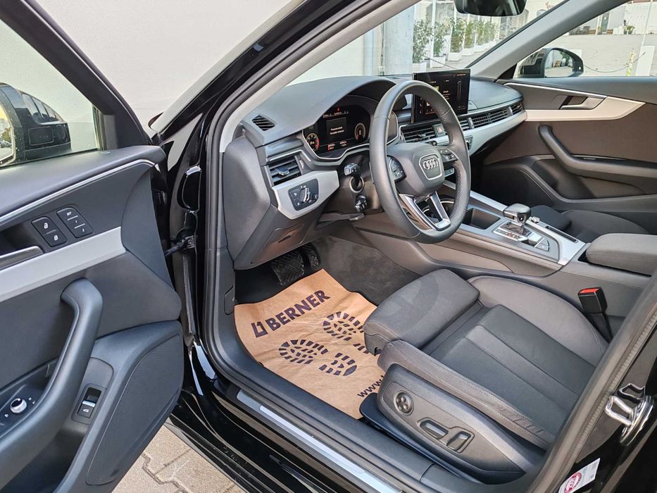 Audi A4 35TDI ADVANCED (MHEV) VirtualCokpit LedMatrix ACC BlackEdition