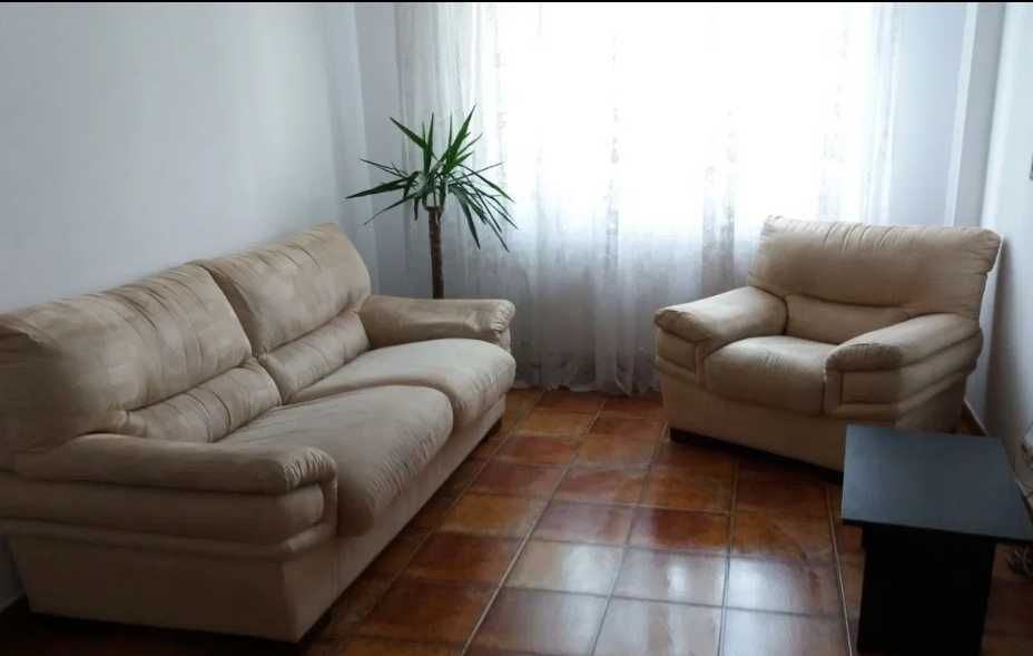 Дава се под наем Тристаен апартамент в Пловдив, Съдийски - 88 кв.м за 351.9 € - Снимка #1