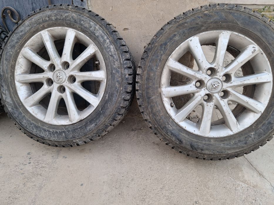 Camry 45 диски 2 шт без разницы