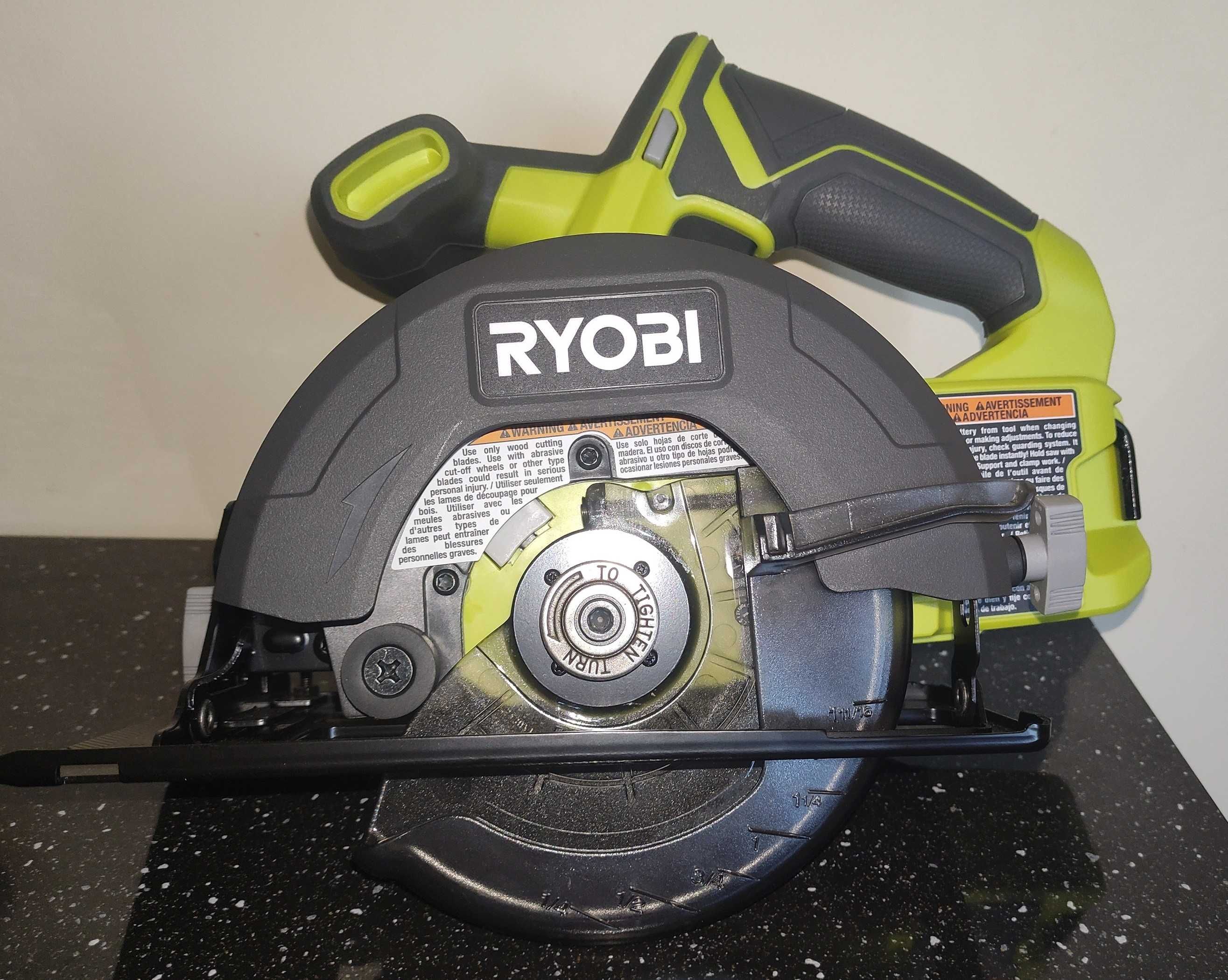 Set 2 buc. Ryobi (autofiletantă, circular, incărcător, acumulator 18V)