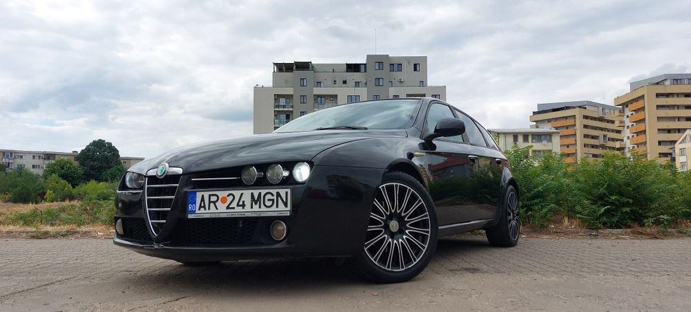 Vând Alfa Romeo 159 1.9 Jtdm 150 CP