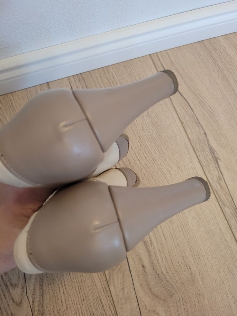 Pantofi piele cu toc bej/nude, 36