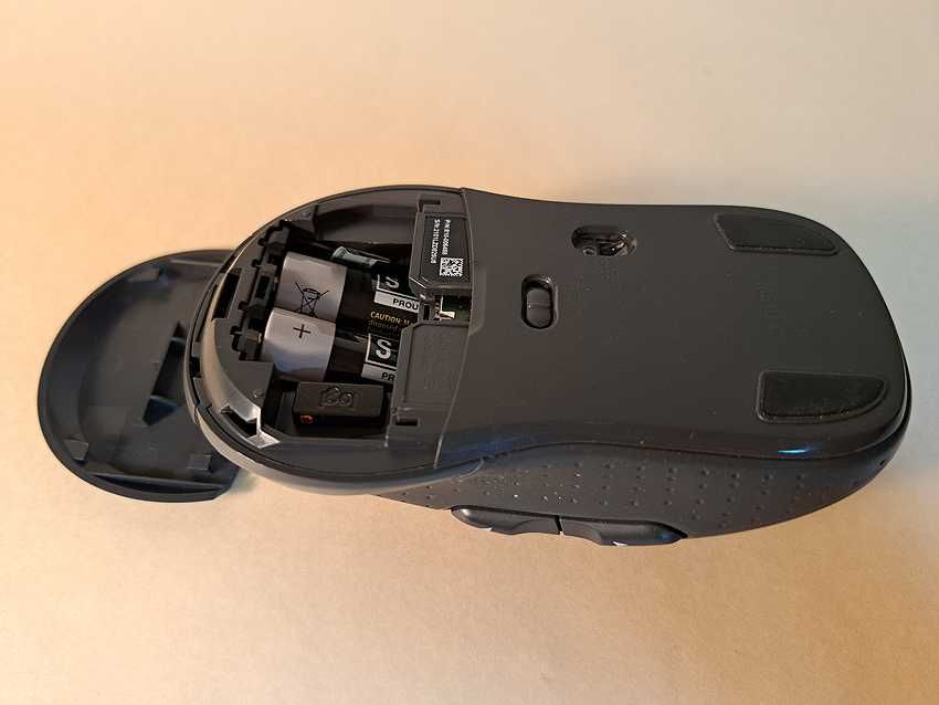 Logitech LOGI Wireless M510 black + nano reciever (1000 DPI) + baterii