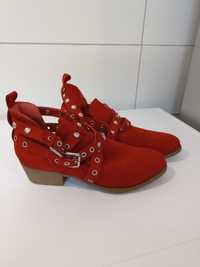 Pantofi damă roșii cu curele