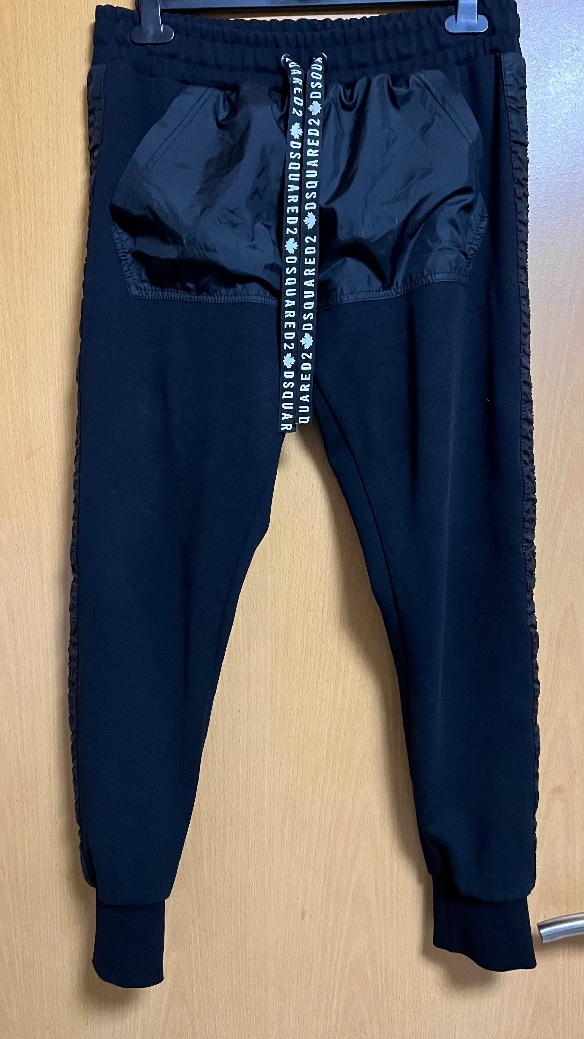Pantaloni de dama firma ,sport/sala negrii ,model deosebit ,ca noi