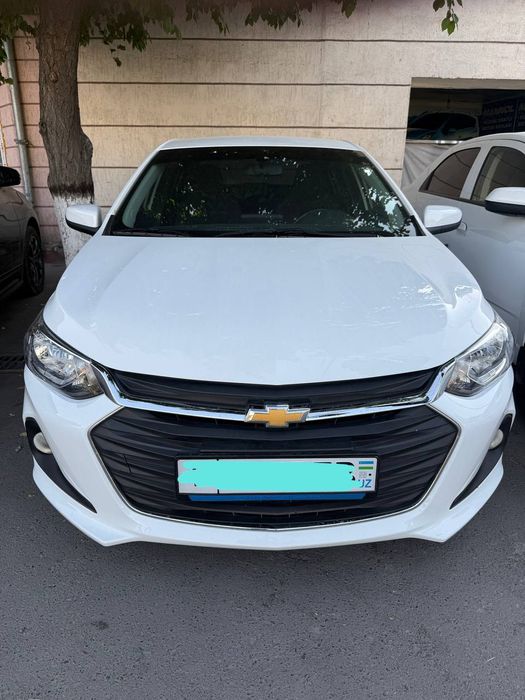 Onix mexanika 2 poz 2023 yil 12 ming probeg kraska toza