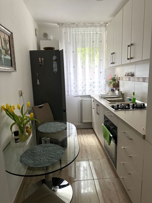Apartament o cameră și loc de parcare alocat în Dărmănești