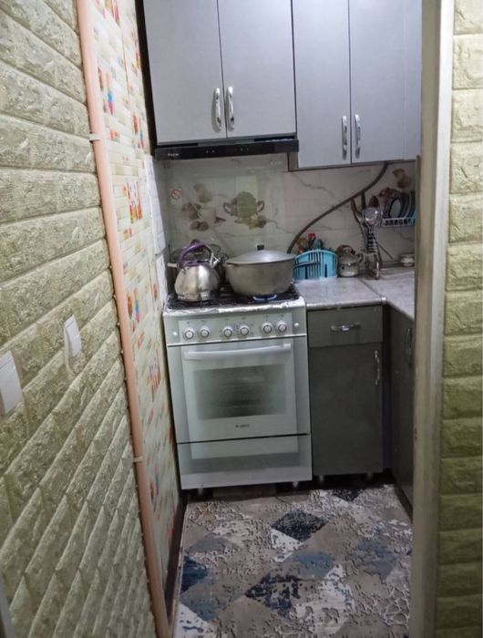 СРОЧНО ПРОДАЕТСЯ КВАРТИРА | 1/1/5 | 29 кв.м | Чиланзар 7 квартал