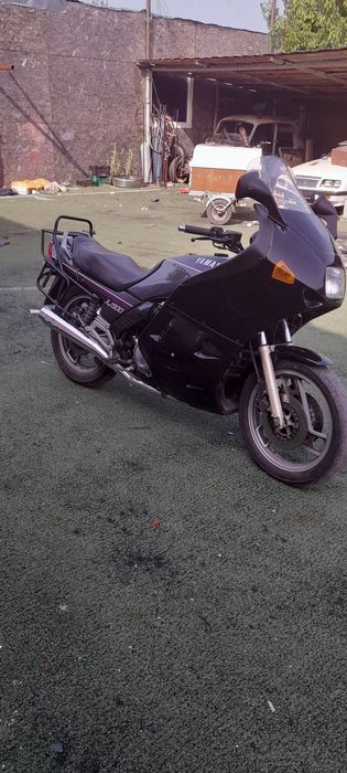 vând yamaha XJ900