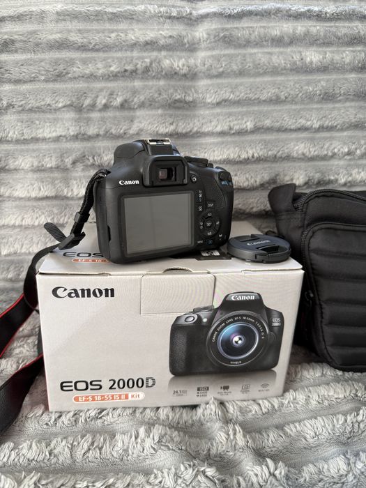 Aparat foto Canon EOS 2000D