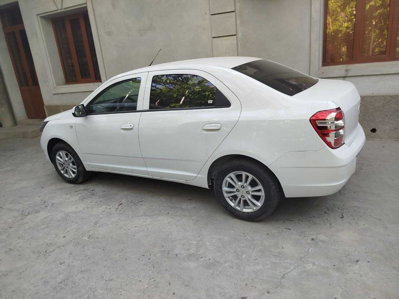 Chevrolet Cobalt, 4 позиция 2024 года