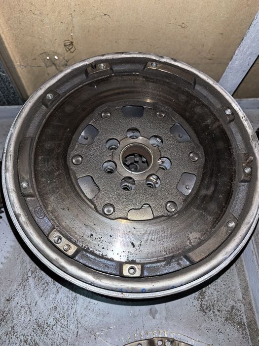 Демпфер/Демпферен маховик за Nissan Qashqai j11 1.5dci