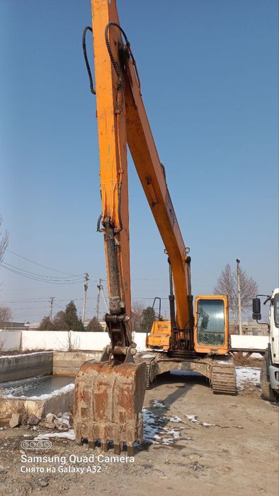 Ekskavator 16 metir ARENDAga beriladi