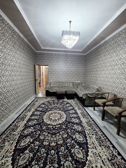 Шаҳристон метро яқинида квартира. Оила ва талабаларга. Маклер ҳақи йўқ