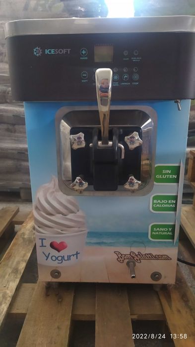 Сладолед машина за мек сладолед