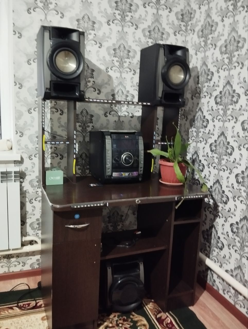 Продается музыка центр