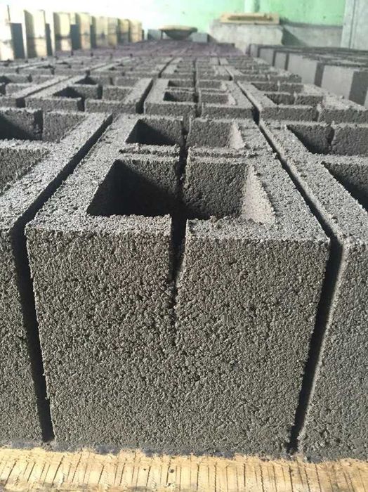 Пескоблок, Сплитерный блок, Шлакоблок