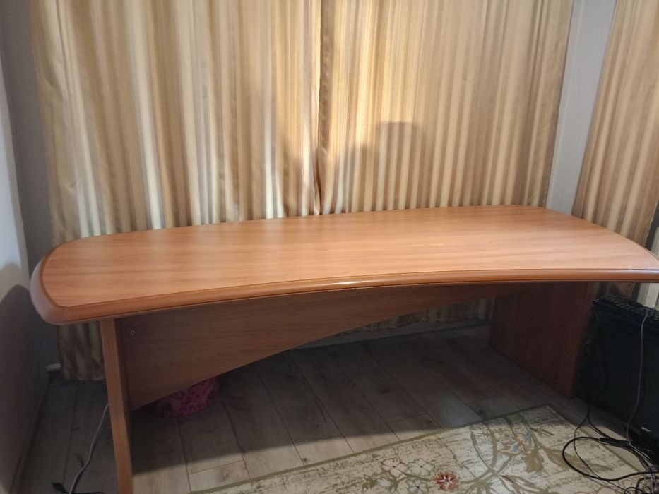 Стол рабочий офисный