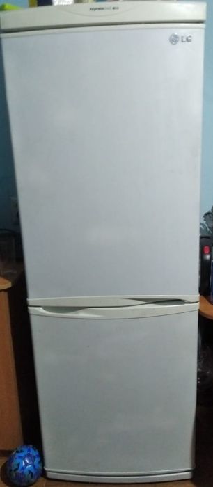 Холодильник сатылады! Іргелі,Асыл Арман, самовывозбен, 25000 срочно