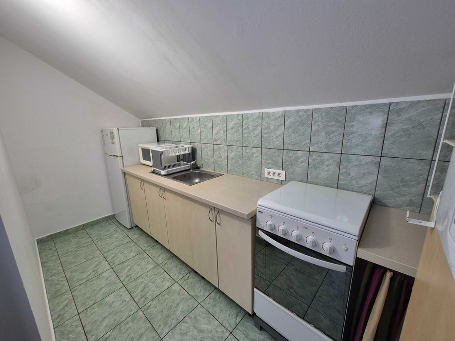 Inchiriez garsoniera