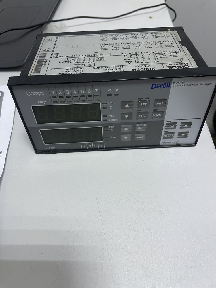 Контроллер для компрессорных установок Dixell XC807M