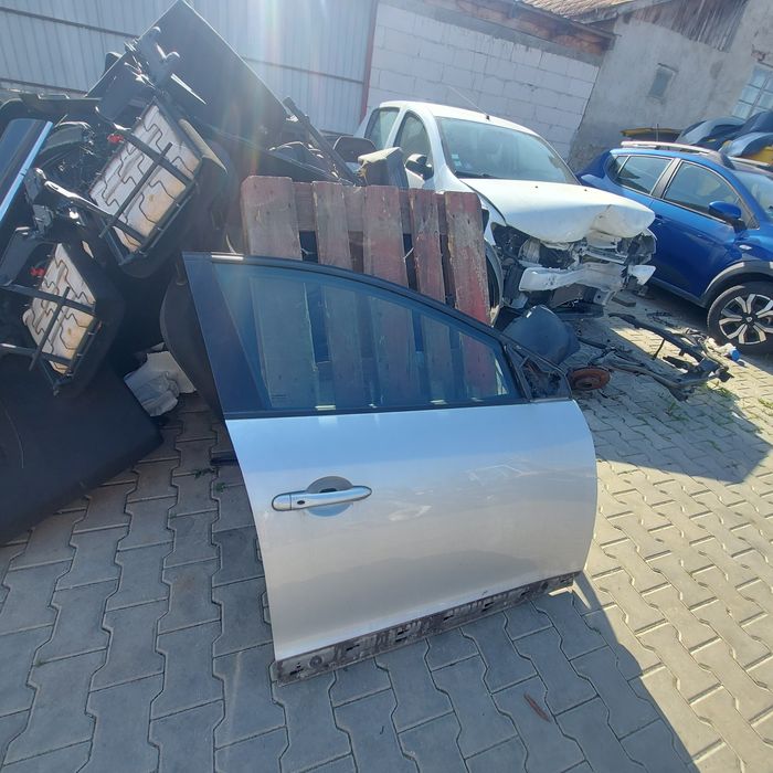 Ușă dreapta / stanga față / spate Renault Megane 3 break