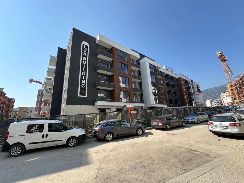 Продава се Гараж / Паркомясто в София, Малинова долина - 50 кв.м за 700 €/кв.м - Снимка #1