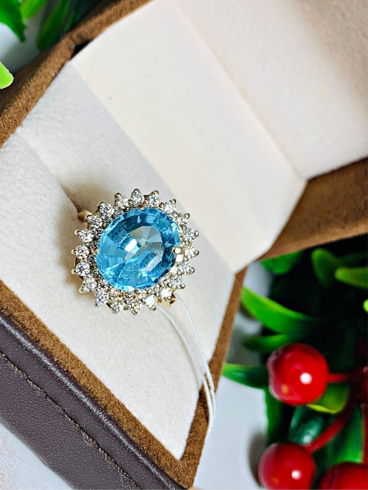 Бриллиантовое кольцо с натуральным камнем – Топаз