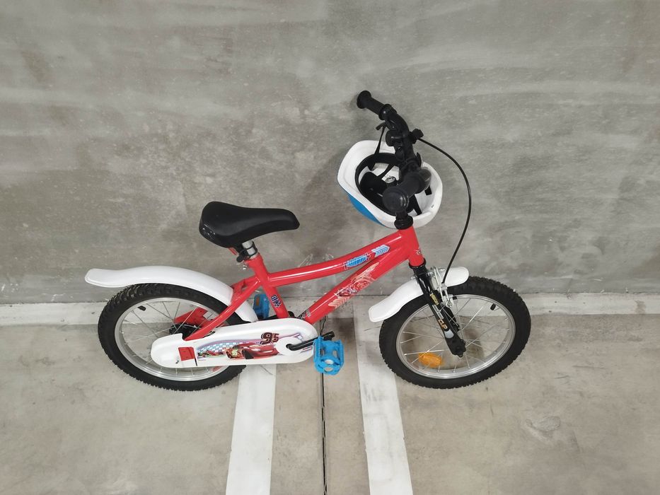 Детско колело Disney Cars 4-7 години с помощни колела