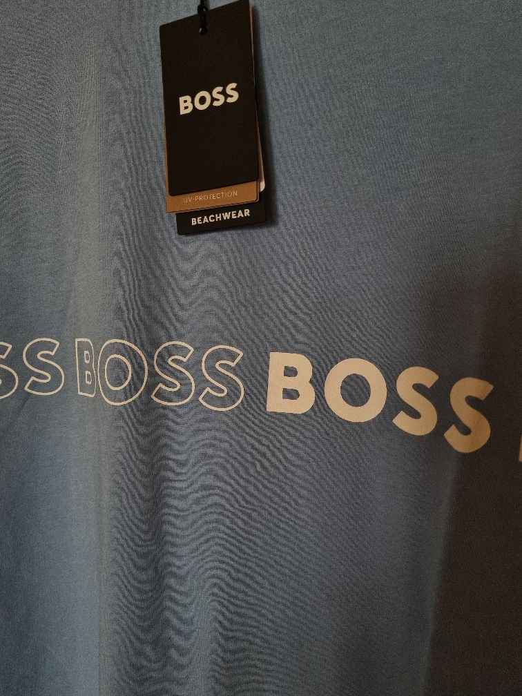 BOSS 100%оригинална мъжка светло синя тениска,размер L,памук,слънцезащ