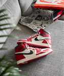 Air Jordan 1 Retro High OG Chicago Lost and Found Red