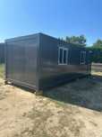 Vand containere pe structura metalica - panouri sandwich