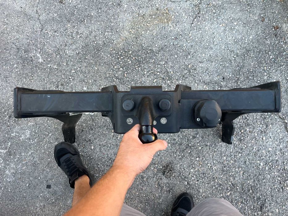 Чисто нов теглич за Ford Transit Форд Транзит