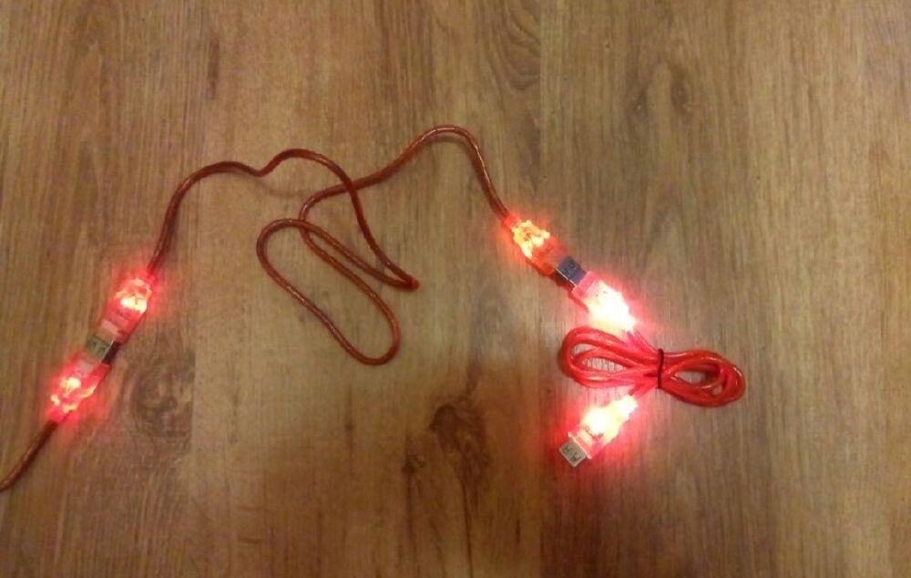 Cablu USB tata-mama cu leduri rosii, NOU !


Cablu USB t