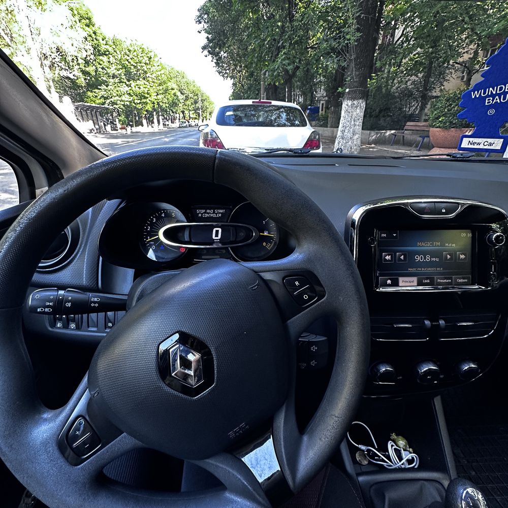 RENAULT Clio Life 4
