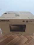 Cuptor microunde SAMSUNG nou