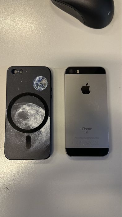 Apple iPhone SE - 64GB - Space Grey A1723