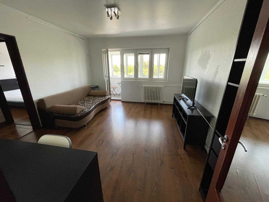 Inchiriez Apartament 2 Camere Metrou Tineretului, blocul cu BRD