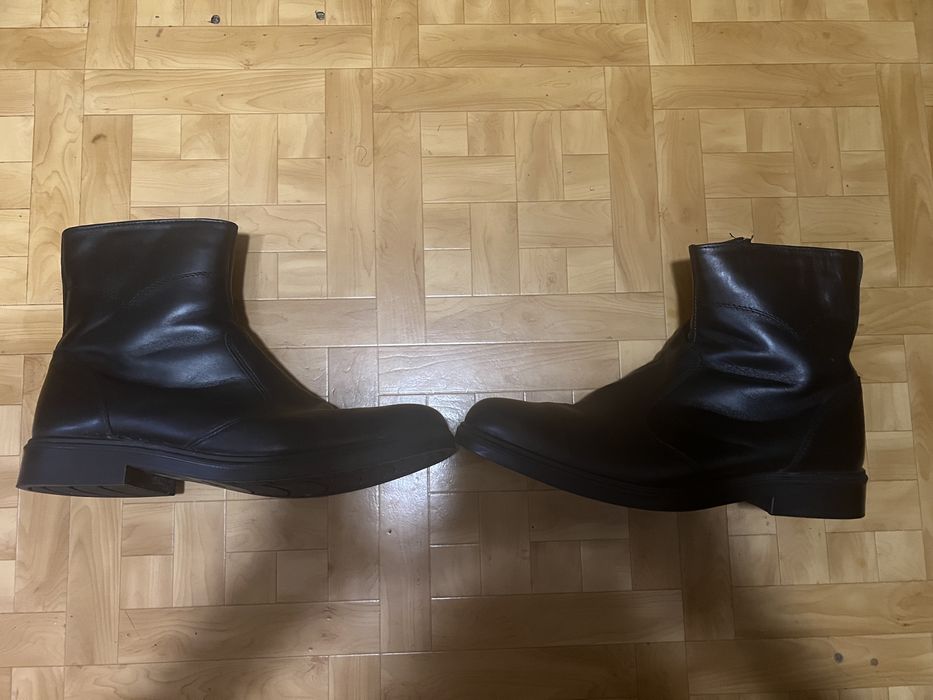 Продам кожаную зимнию обувь