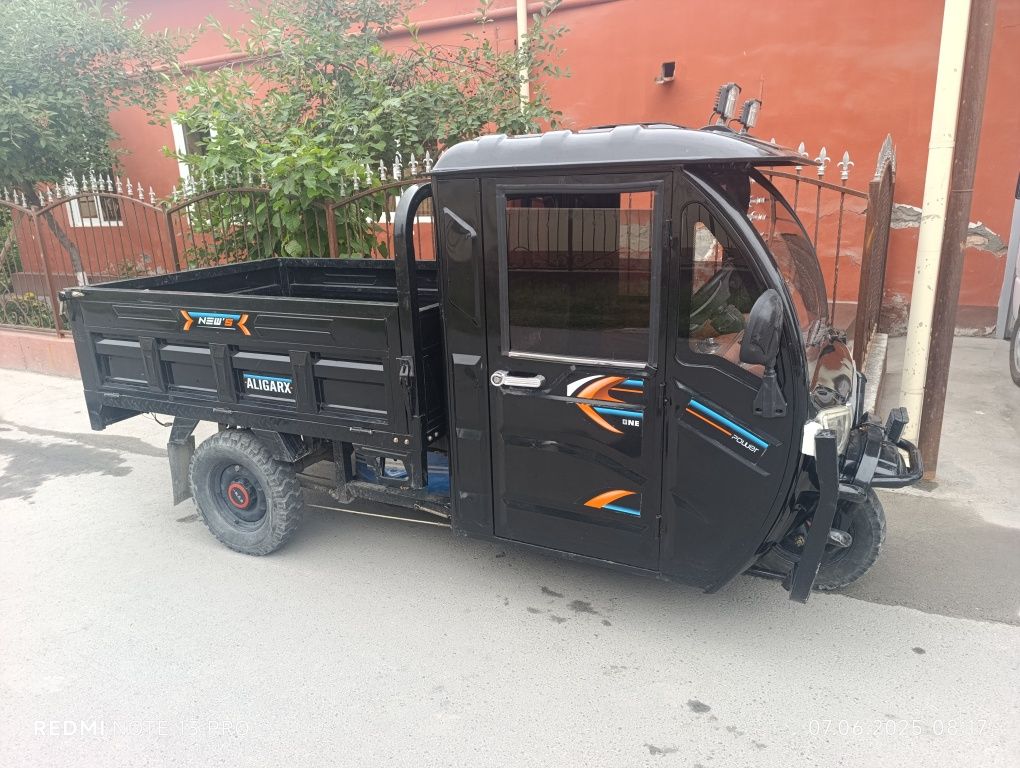 Elektro matoroller 1 tonnali