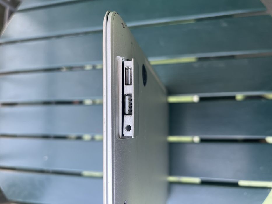 Vand macbook air 13