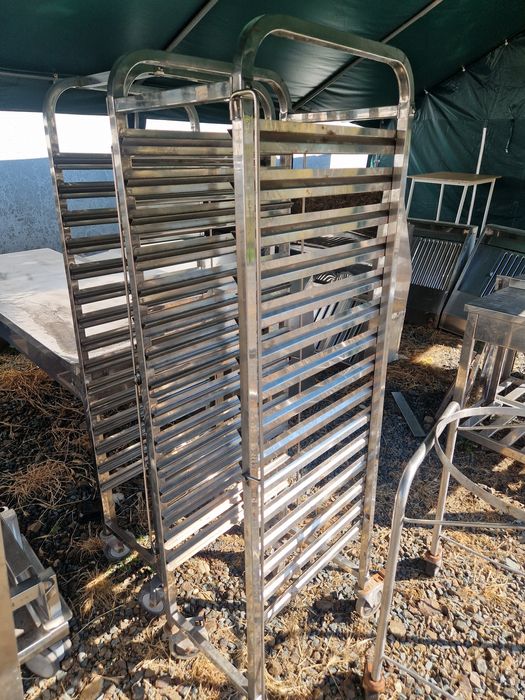 Dulap inox, rastel inox tavi, carucior tavi, alte aparate gatit