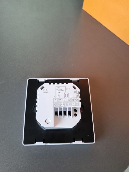 Комнатный термостат для отопления и тёплого пола