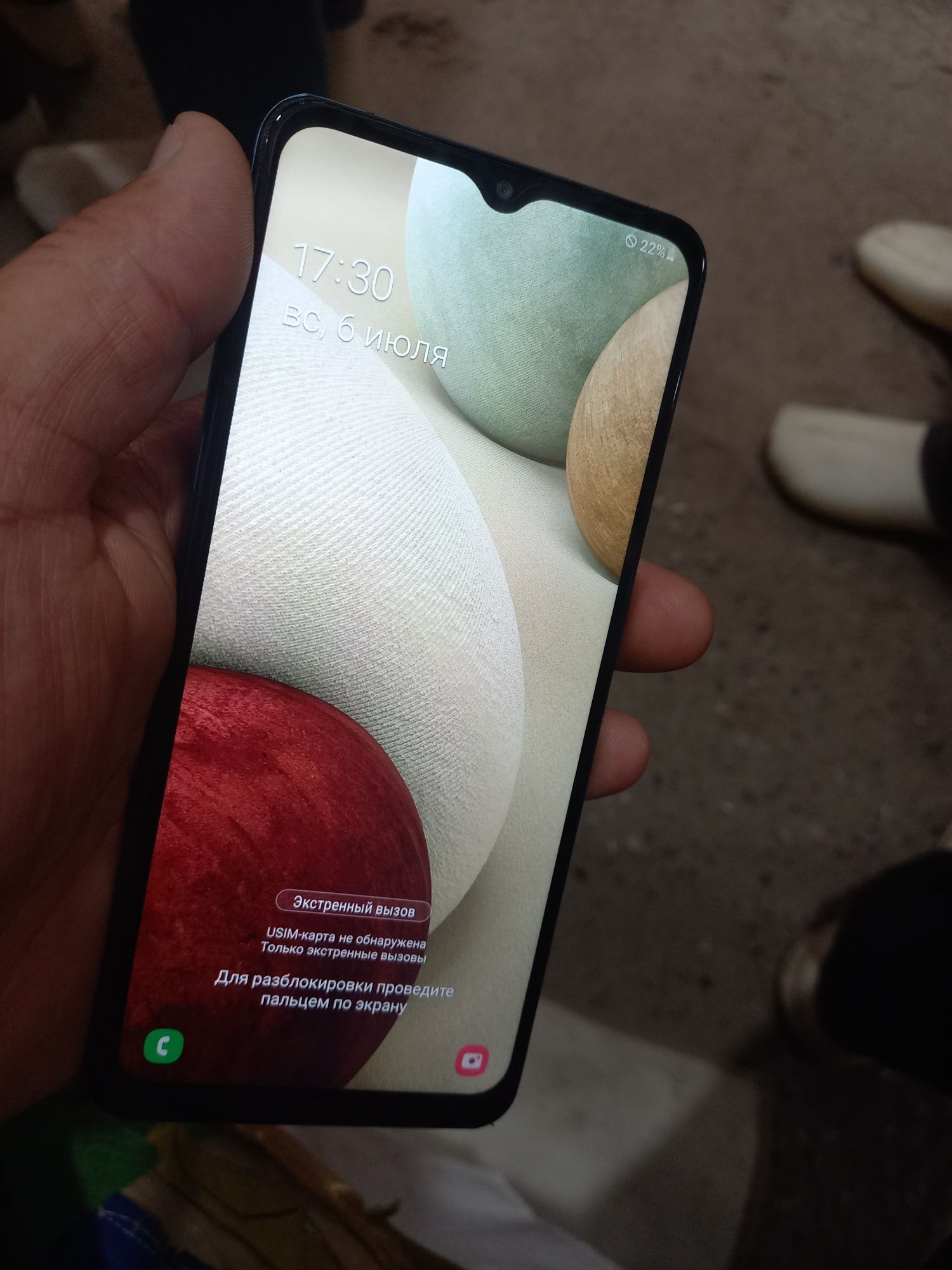 A12 samsung ideal holati yangi tiniq 32GB hotira sim karta imey bo'gan