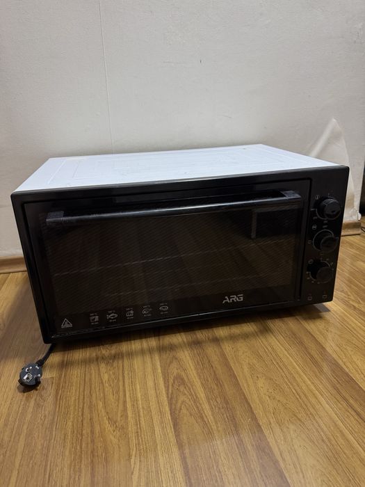 Продам духовку электрическую