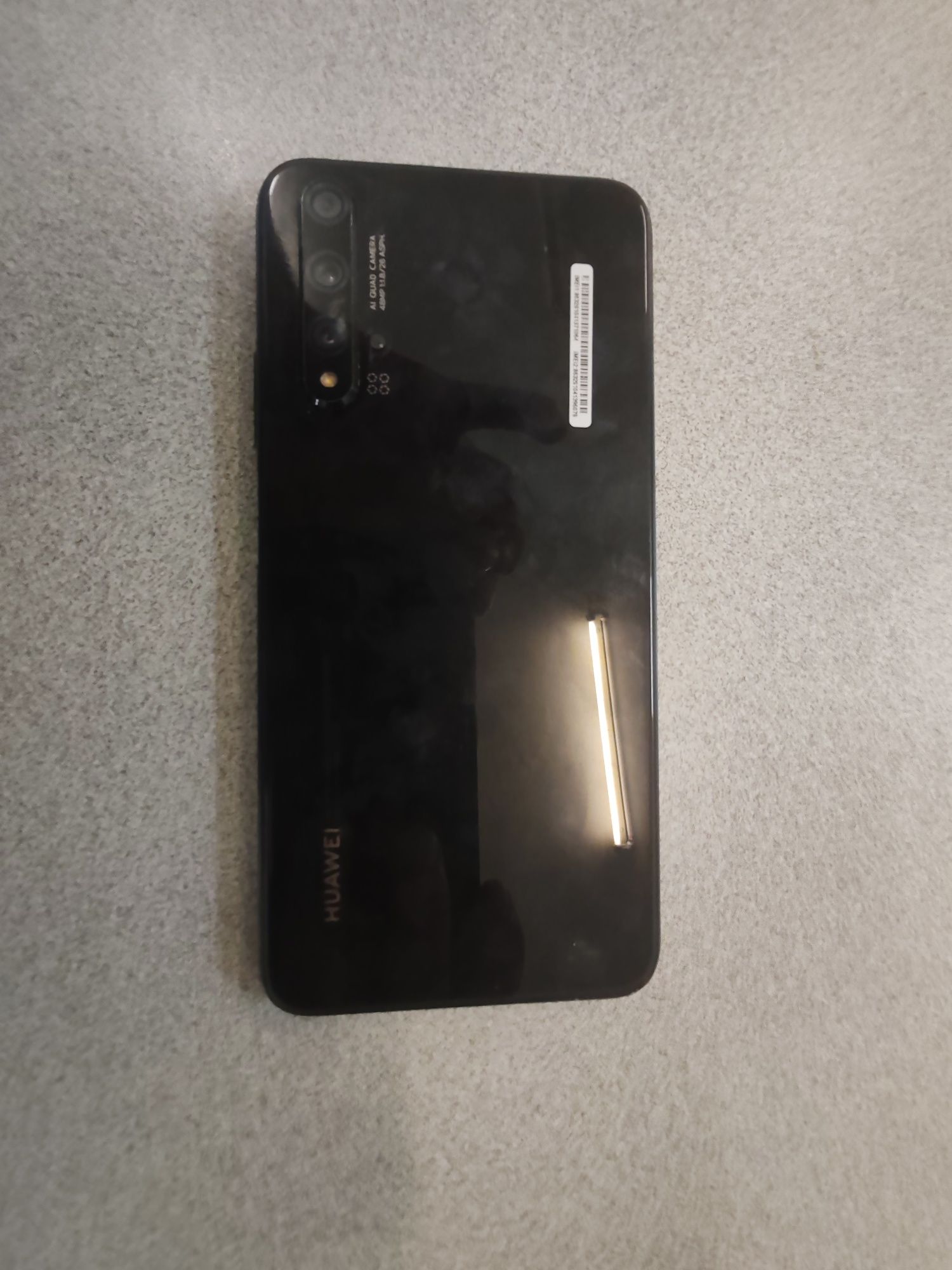 Телефон Huawei nova 5T