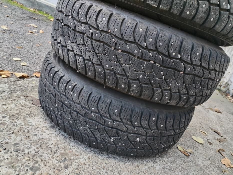 4 Anvelope de iarnă 225 65 R17